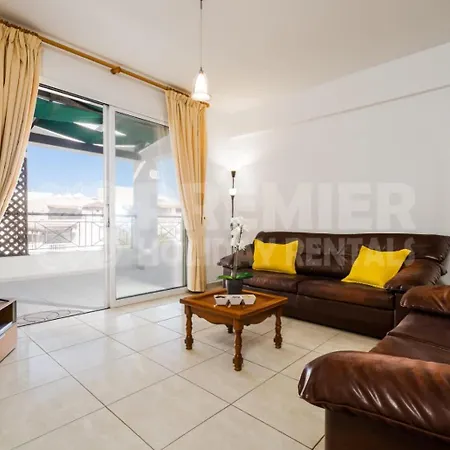 2br With Pool - Michel By Premier Apartment Paralimni