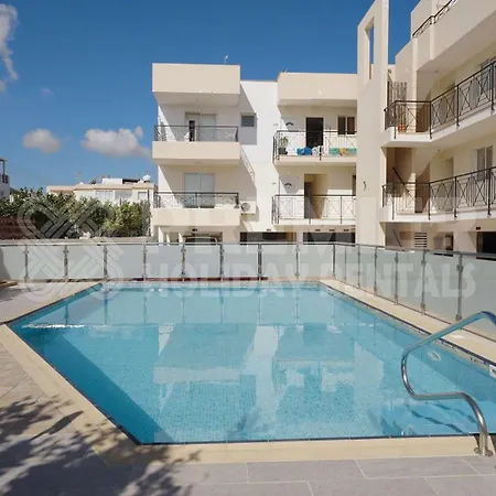 Appartement Michel Paralímni